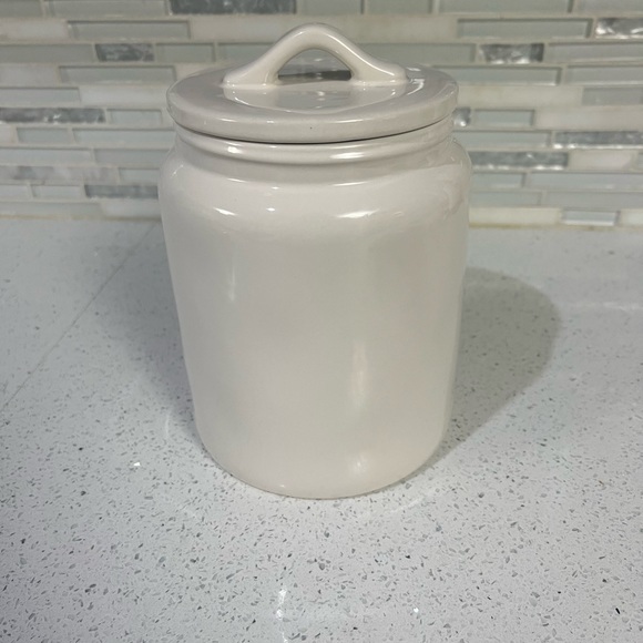 Rae Dunn Peppermint Cookie Jar - Picture 4 of 4